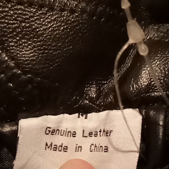 Authentic Leather Jacket (M) - Picture 2 of 3